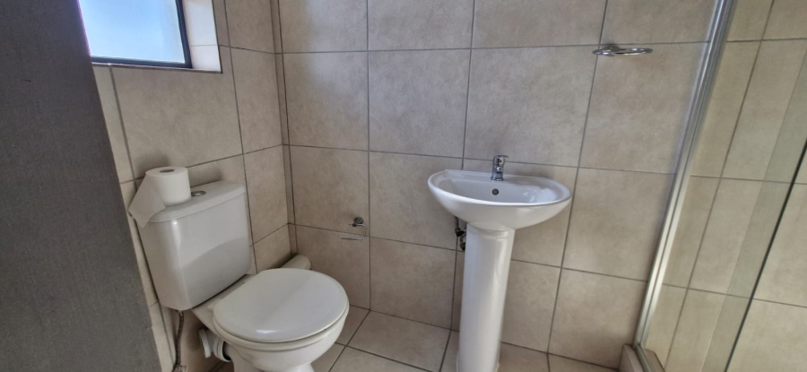 To Let  Bedroom Property for Rent in Parklands Western Cape